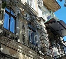 №3902. . . Продам просторную квартиру в р-не ...