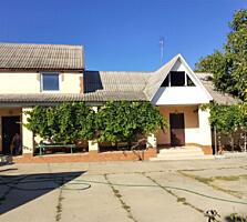 Продаётся дом у берега реки Днестр.