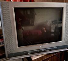 Телевизор на кухню ELENBERG(ГЕРМАНИЯ) 17 d 40$ ТЕЛЕИЗОР Lg 54 СМ