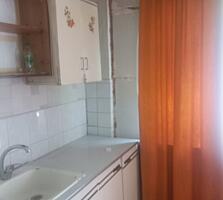 Продается 3 х ком. кв-ра на 1 эт. /4 эт. доме с пристройкой