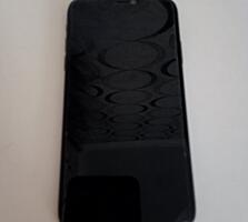 Продаю Айфон 11