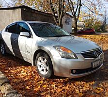 Nissan Altima Hybrid Бензин - Газ