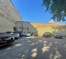 Продам красивую 2-комнатную квартиру, центр города, Приморский бульвар