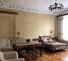 Продам 5-комнатную квартиру в Центре города, ул. Базарная/Осипова