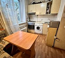 Квартира на 2 этаже. Раздельные комнаты. Центральный рынок