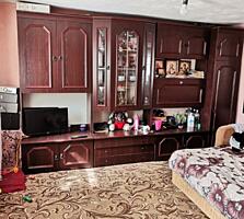 У продажу 4 к. будинок під ремонт з 2к. жилою времянкою. Терновка