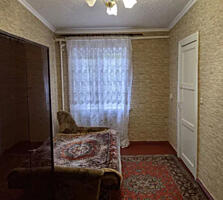 2х к Романа Кармена/ п-т Шевченко. Кирпичный дом. Дворовая.