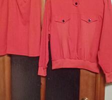 Новый спортивный костюм батник+ юбка 42/44р-р, фабричный трикотаж.