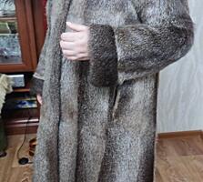 Продаются шубы новые