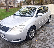 Продам TOYOTA COROLLA 1.4 бензин