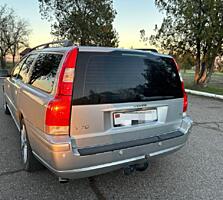 VOLVO V70, 2.4 D5, 2007г. 3400у. е