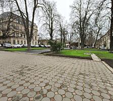 Продаётся 1-комнатная квартира в самом историческом центре Одессы. ...