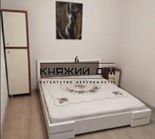 Чудова 2к квартира - студія в центрі! Квартира на Терещенківська вул. 