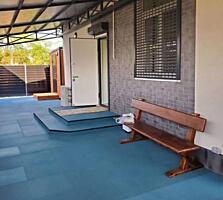 Предлагается в продаже одноэтажное дом - дуплекс, с собственной ...