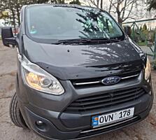 FORD TRANSIT CUSTOM 2017 год.