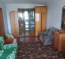 Продам комнату на Заболотного со своей кухней.