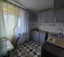 Предлагается к продаже двухкомнатная квартира возле Сити Центра. ...