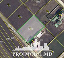 Spre vânzare se oferă teren pentru construcții, situat în r. ...