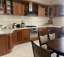 Продается просторный дом вашей мечты в Лесках