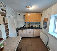 Дом одноэтажный, ремонт. Участок 3 сотки. " Зеленый рынок", "Заря"