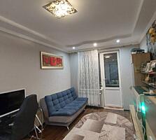 Предлагается к продаже однокомнатная квартира с современным ремонтом .