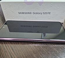 Samsung Galaxy S20 FE 5G. В отличном состоянии, как новый.