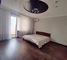 Предлагается к продаже шикарная трёхкомнатная квартира общей площадью 