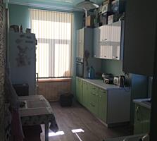 Большая 3-комнатная квартира в центре