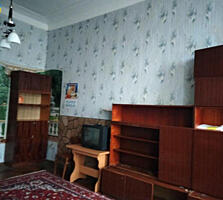 Комната на Троицкой