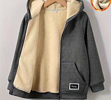 Мальчиковая куртка на молнии темно серый новая размер европа - S (44)