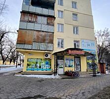 Комната в ЦЕНТРЕ с большим угловым балконом