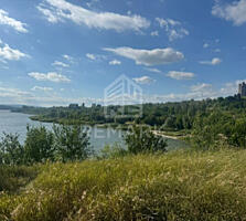 Oportunitate unică de investiție! Se vinde un teren generos de 75 de .