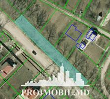 Spre vânzare se oferă teren pomicol, situat în Dumbrava.Suprafața ...