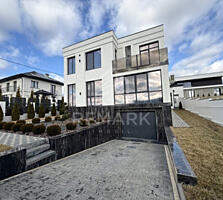 Se vinde casă,  amplasată în Poiana Domnească! Suprafața totală: 230 .