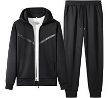 Срочно продается шикарный спортивный костюм, новый, недорого