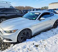 Ford Mustang 2015 12500 $