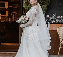 Продам Свадебное платье. Не венчанное!!