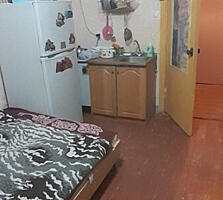 Однушка. с. удобствами. в. общежитии-Продам