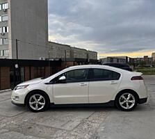 Продаю Chevrolet Volt 2013 г.