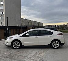 Продаю Chevrolet Volt 2013 г. в отличном состоянии