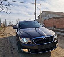 Продам Skoda Superb mk2 1.8 бензин 2011 года.