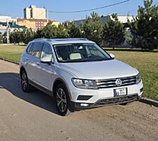 Продам VW Tiguan SEL. Полный привод.