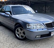 Продам Honda LEGEND