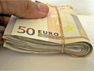 Credite (la 1% pe lună) pentru persoane fizice până la 25 mii euro, 