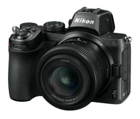 Nikon Z 5 + 24-50mm f/4-6.3 / VOA040K001 /