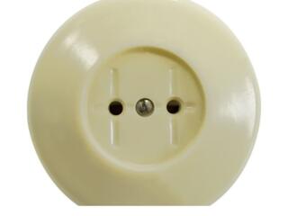 Розетка. Электропатрон подвесной Е-27. Тройники электрические СССР