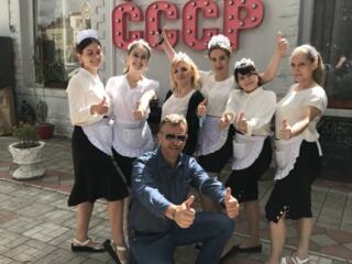 Вакансия официанта со знанием английского языка