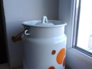 Продам недорого разную посуду (см. фото). Вайбер. Ватсап.