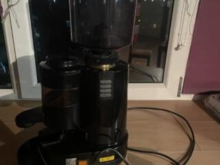 Продам кофемолку