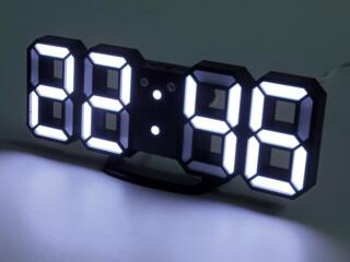 3D цифровые часы. Будильник, дата, температура. Автоматическая подсветка